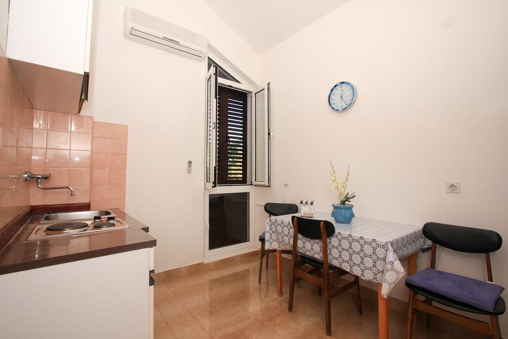 Apartments Lea Prizba Bilik gambar